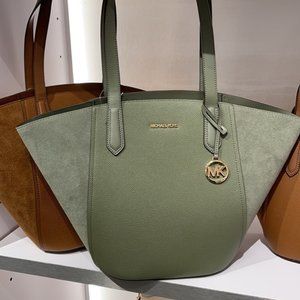 Michael Kors Portia Large Tote Leather